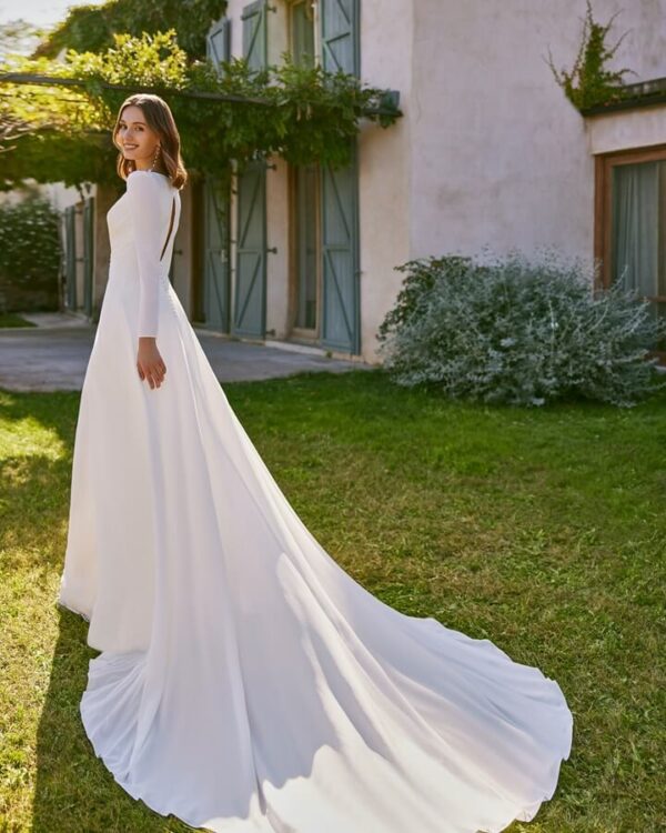 Malú Novias 473 - Imagen 2