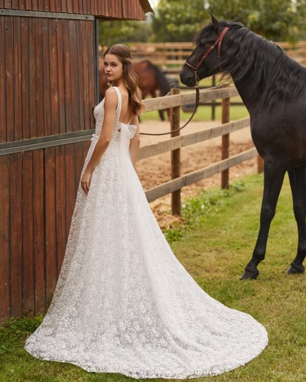 Malú Novias 481 - Imagen 3