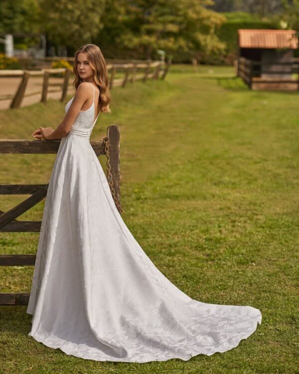 Malú Novias 483 - Imagen 4
